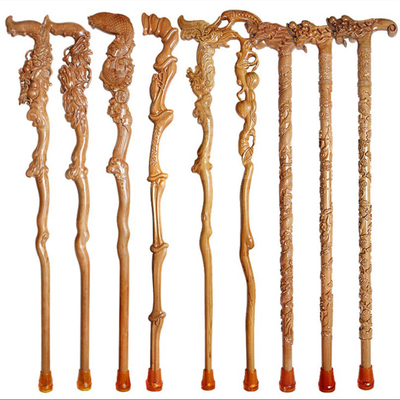 La mano de madera de la artesanía los 90cm talló bastones