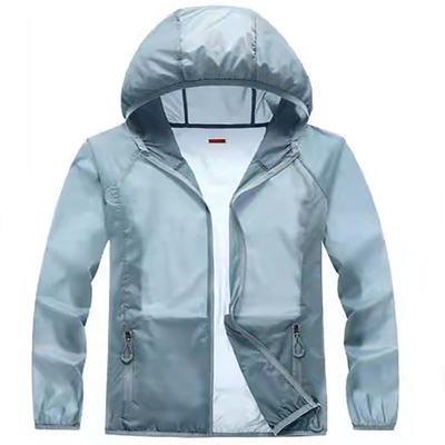 Ropa ultravioleta de secado rápido de nylon de la Sun-prueba de la protección de la protección solar de Upf 50+ de la luz de la piel de la resistencia de agua el 96%