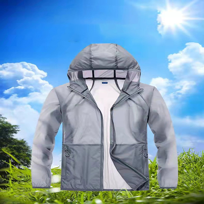 Ropa ultravioleta de la protección de la manga del 4% Spandex el 96% de la piel de la luz de la Sun-prueba de las señoras de bambú largas antis-Pilling de nylon de Upf 50+